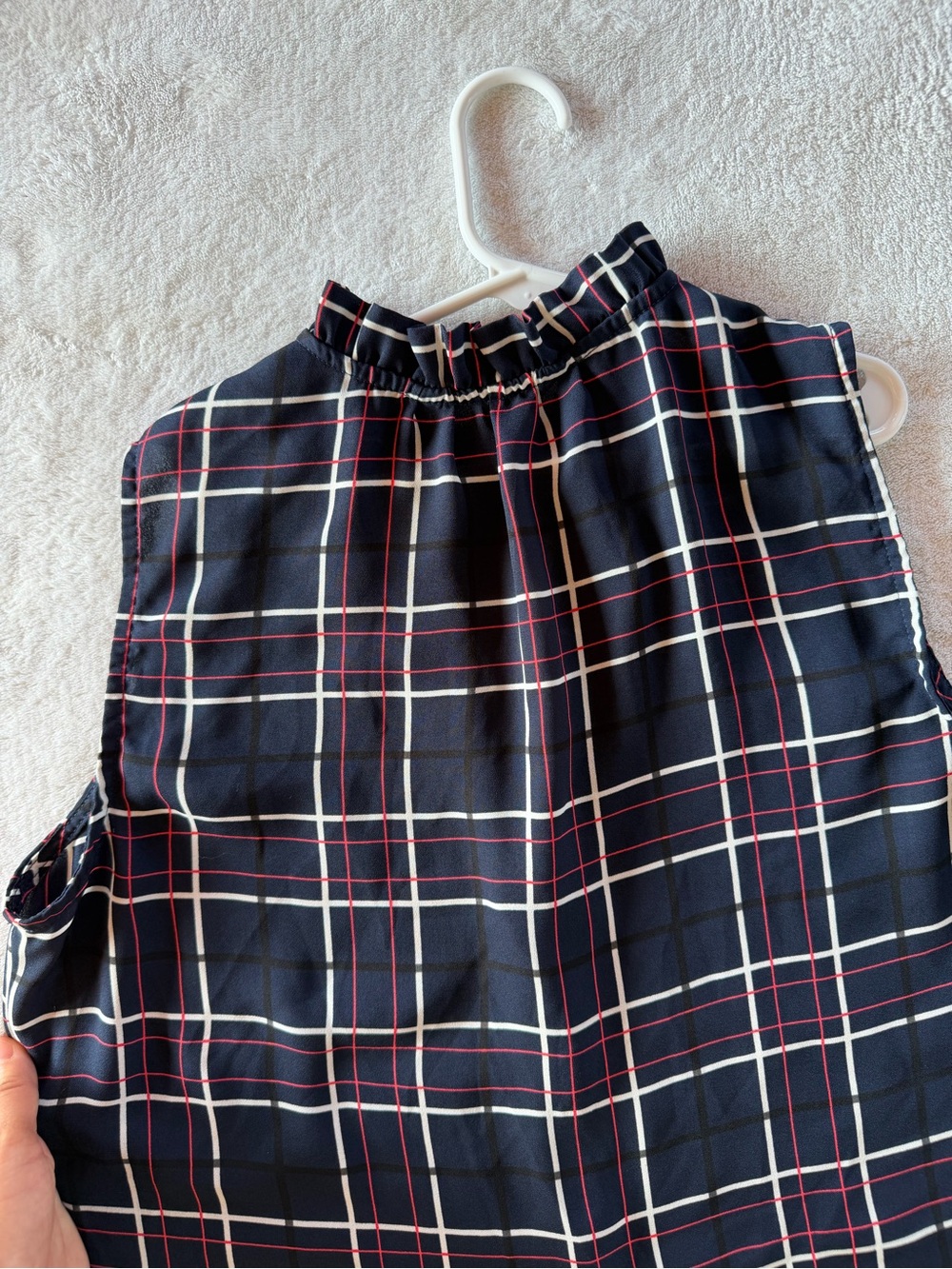 Banana Republic Navy Plaid Sleeveless Button-Front Top Size XS - Picture 5 of 8